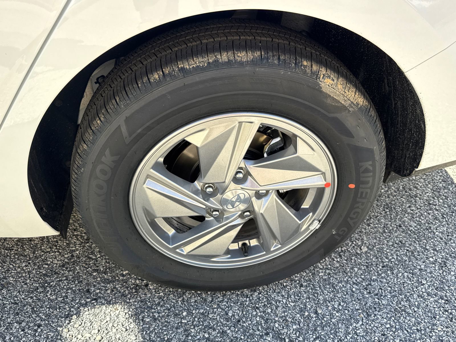 New 2026 Hyundai Elantra SE FWD image 20