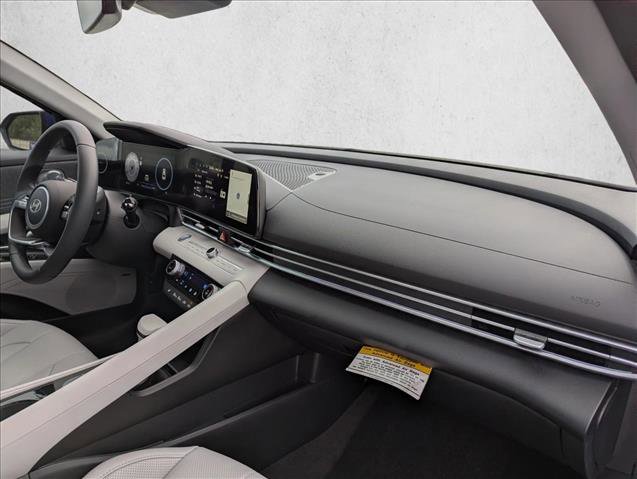 New 2026 Hyundai Elantra Limited image 28