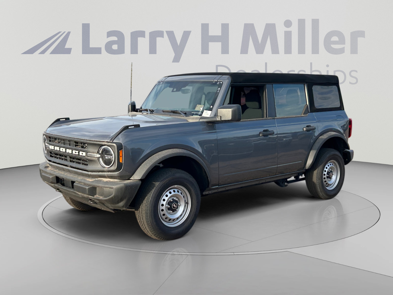 New 2025 Ford Bronco 4-Door
