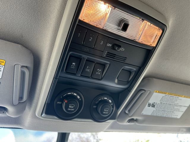 Used 2019 Toyota 4Runner TRD Off-Road Premium image 21