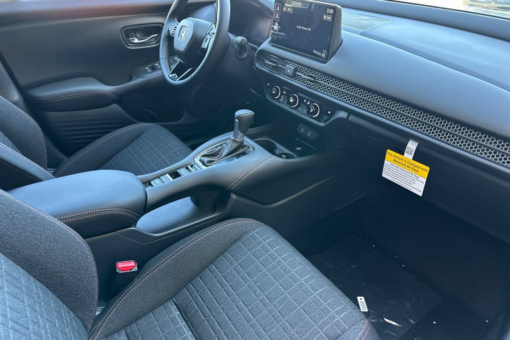 Certified 2027 Honda HR-V Sport image 40