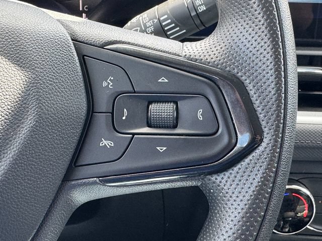 Certified 2025 Chevrolet TrailBlazer LS FWD image 18