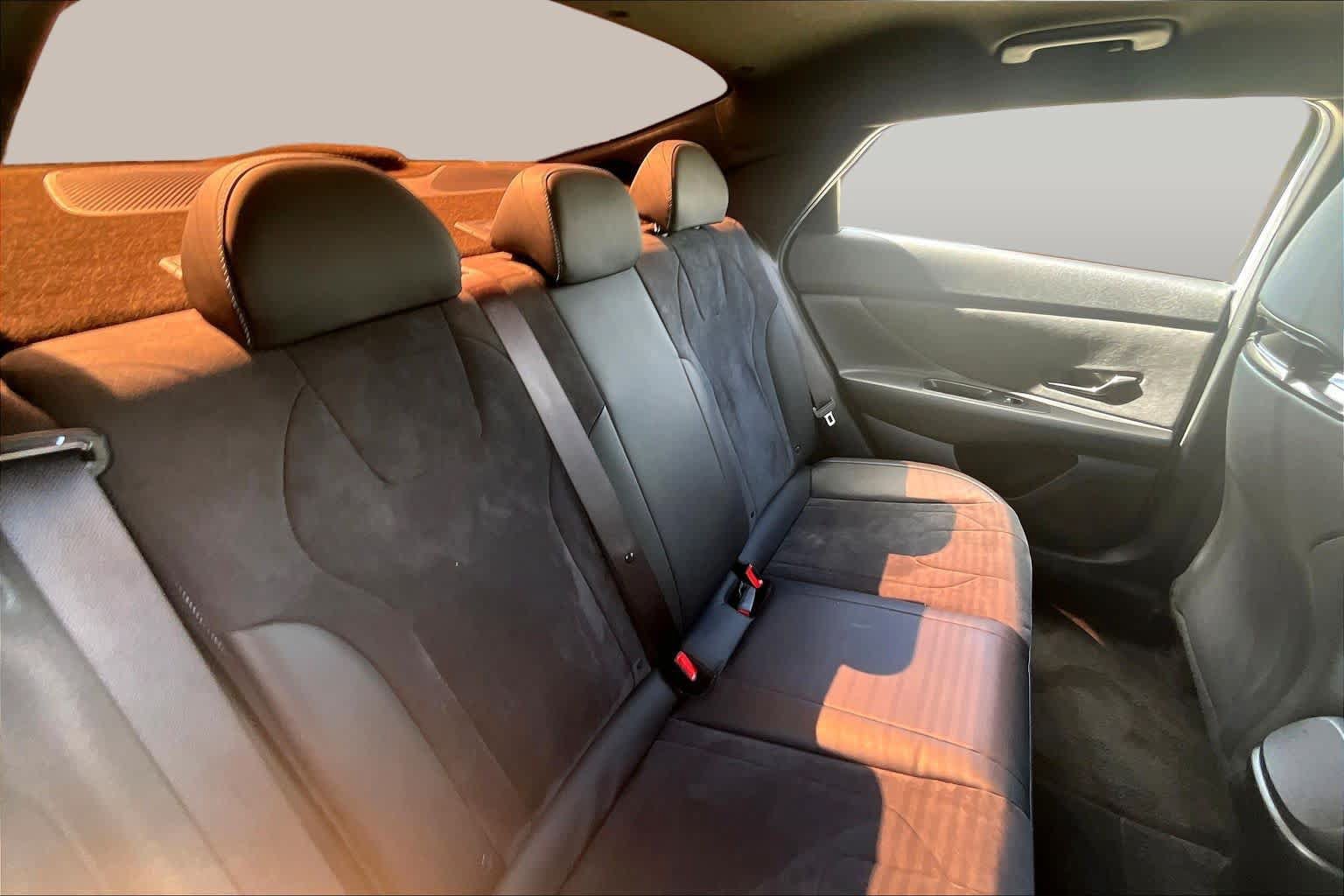 Certified 2023 Hyundai Elantra N FWD image 19