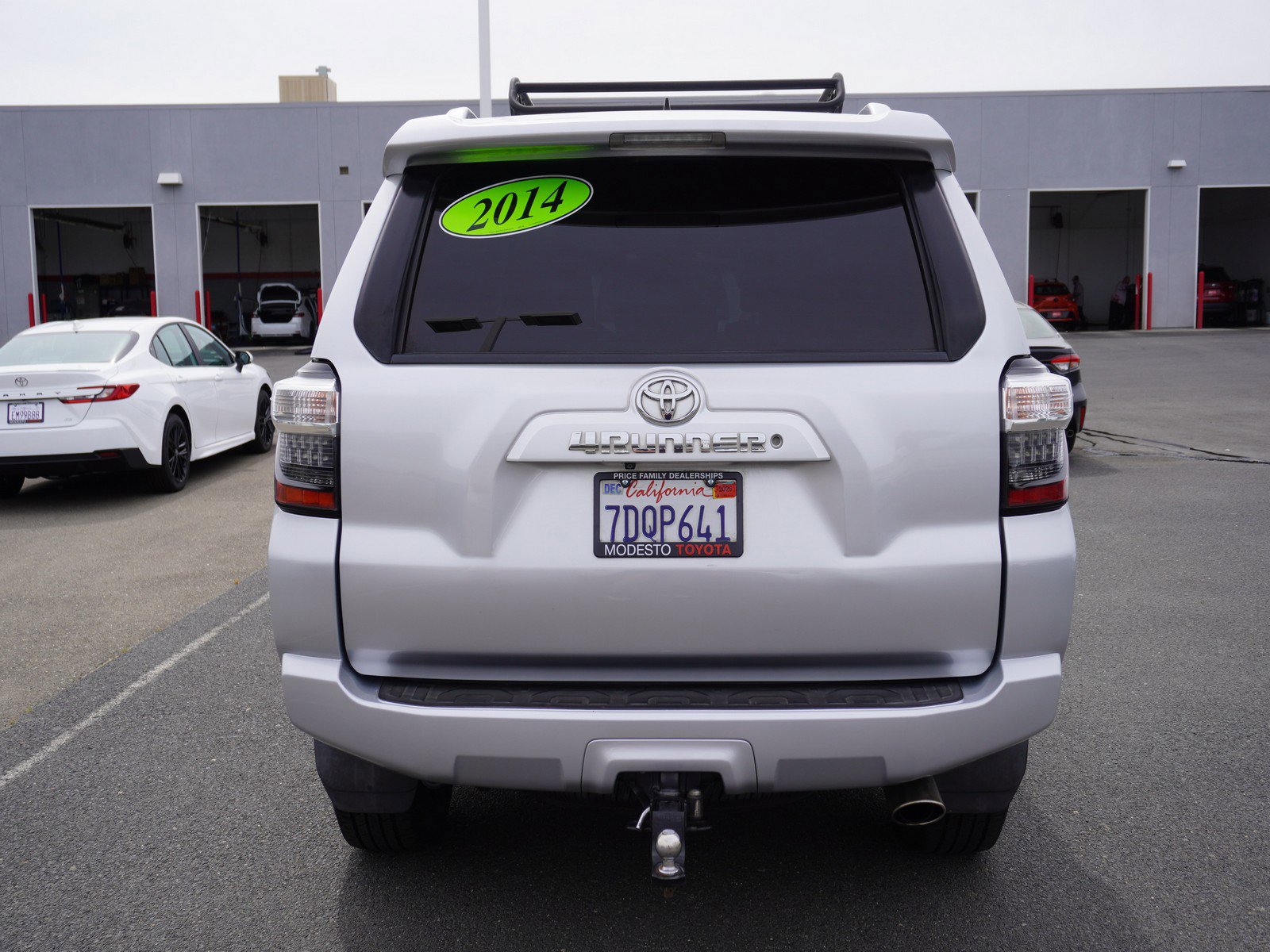 Used 2014 Toyota 4Runner SR5 Premium image 12