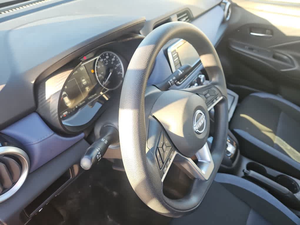 Used 2024 Nissan Versa SV w/ Trunk Package FWD image 9