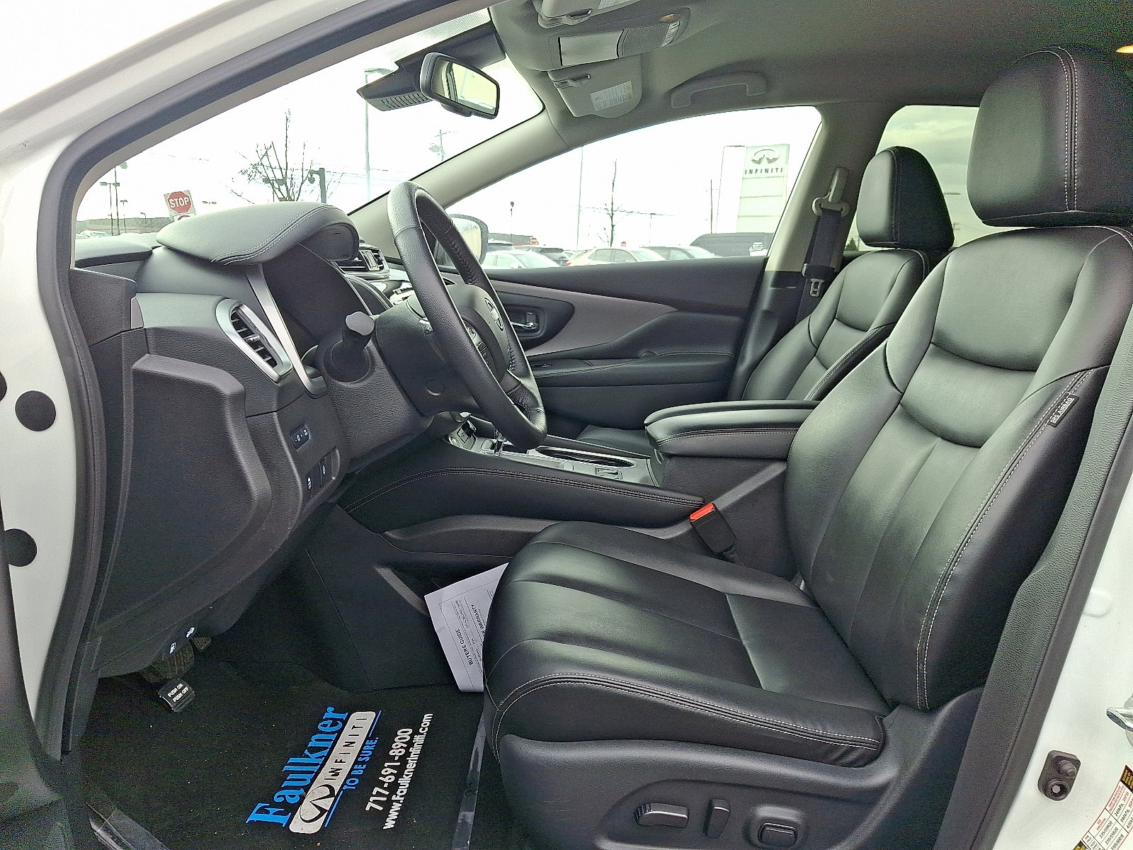 Used 2024 Nissan Murano SV w/ SV Midnight Edition Package image 13