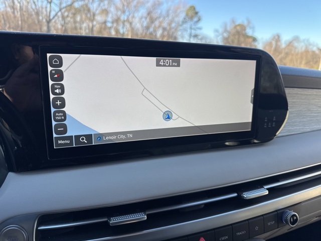 Used 2024 Hyundai Palisade Calligraphy image 22