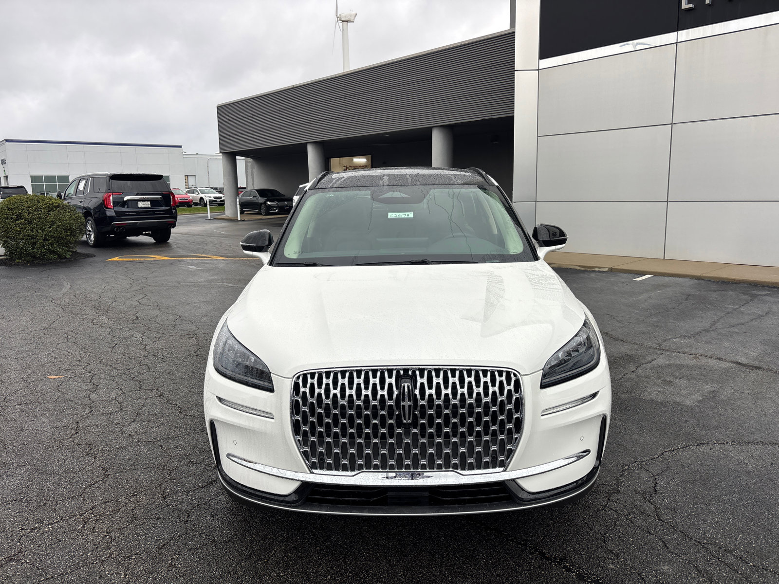 New 2026 Lincoln Corsair Premiere image 2