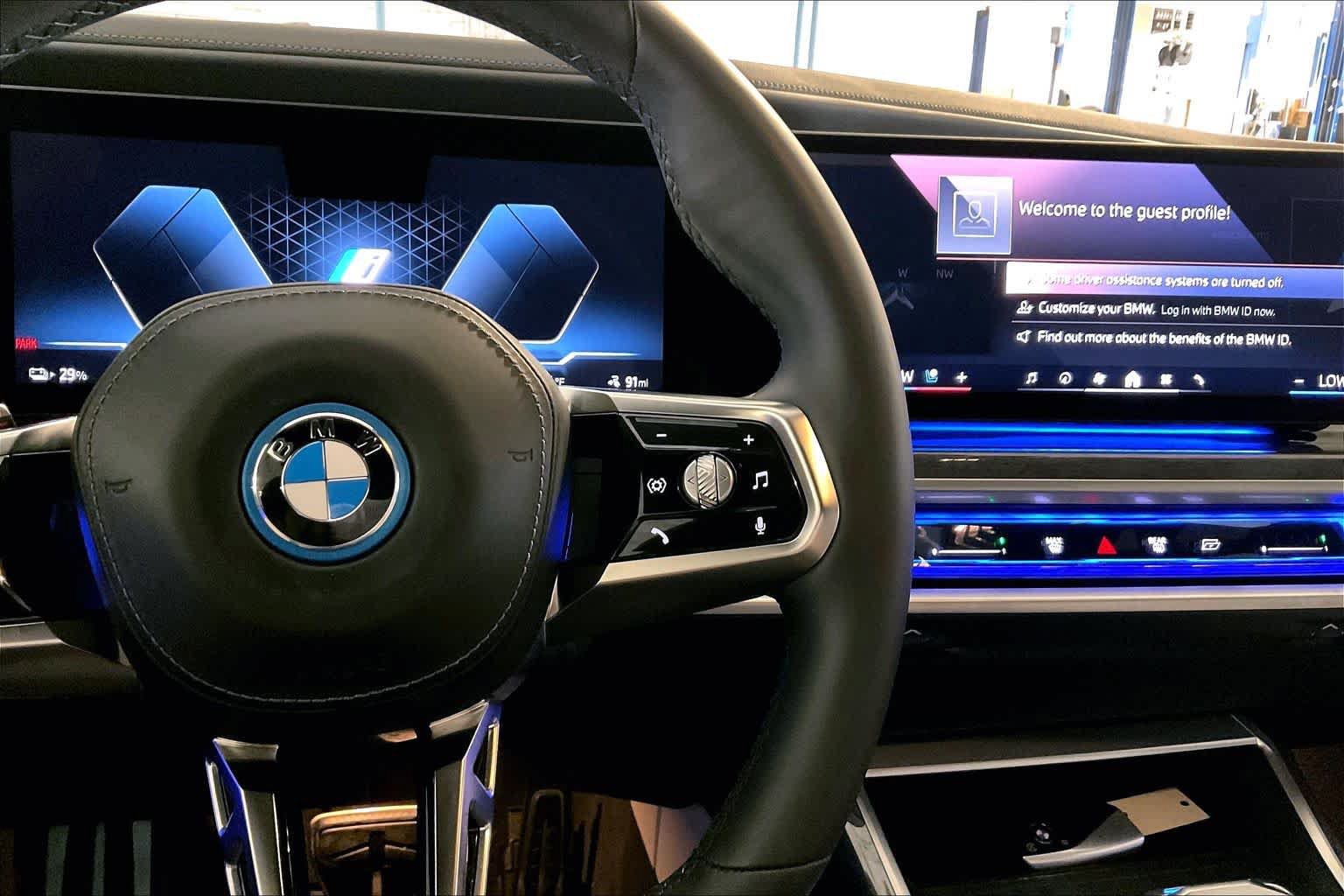 Used 2024 BMW i7 eDrive50 w/ M Sport Package RWD image 23