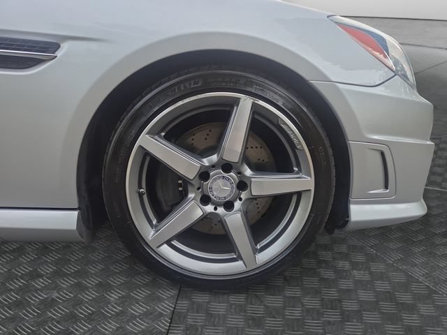 Used 2015 Mercedes-Benz SLK 250 w/ Premium Package image 38