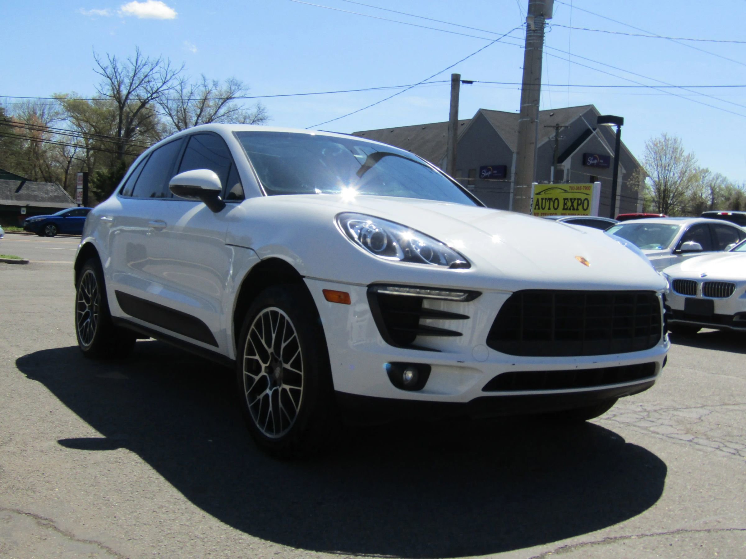 Used 2015 Porsche Macan S w/ Premium Package Plus image 1