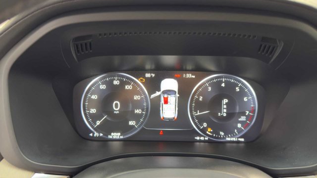 Used 2019 Volvo XC60 T5 Inscription w/ Protection Package AWD/4WD image 32