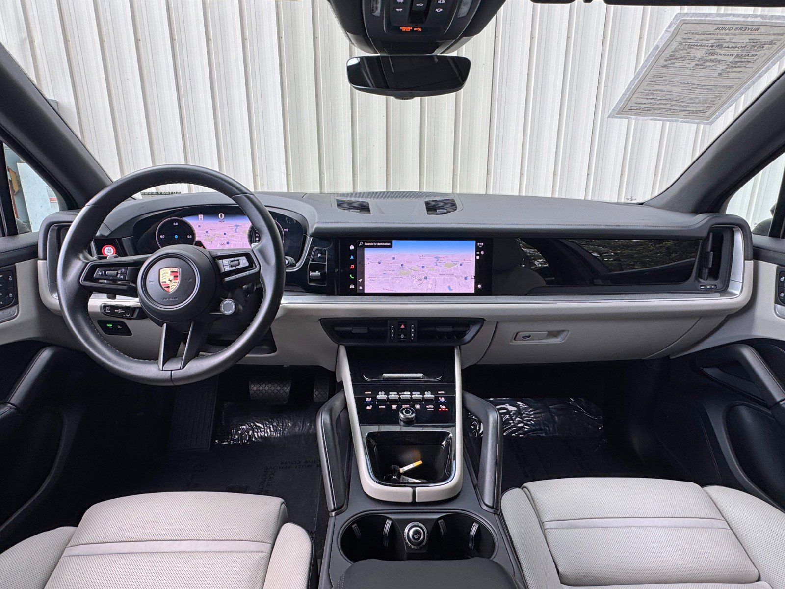 Used 2024 Porsche Cayenne AWD/4WD image 13