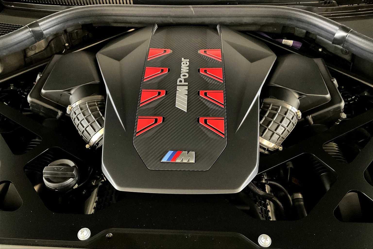 New 2026 BMW X5 M Competition w/ Executive Package image 17