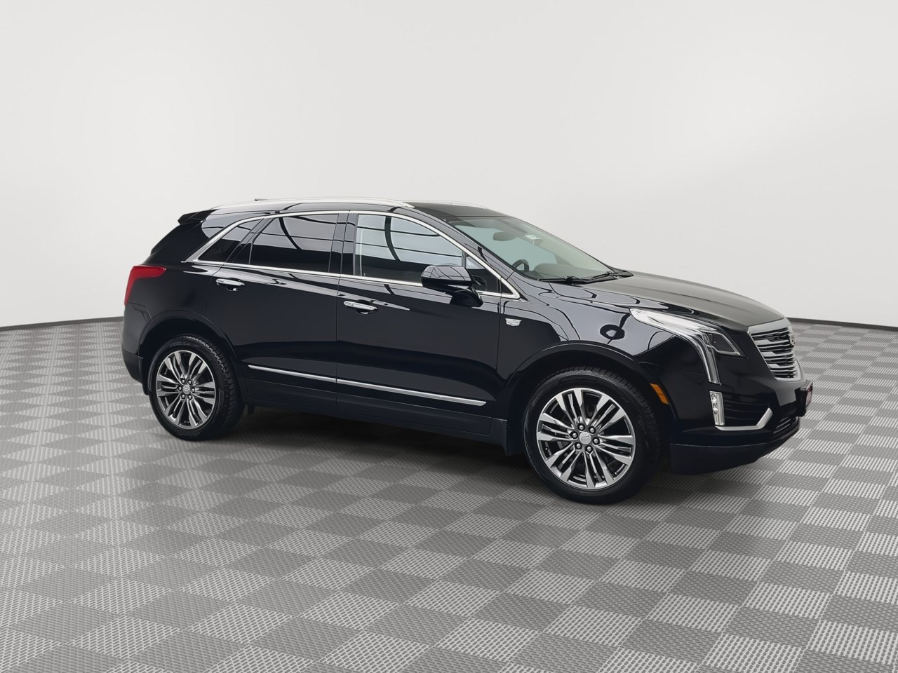 Certified 2018 Cadillac XT5 Premium Luxury AWD/4WD image 46