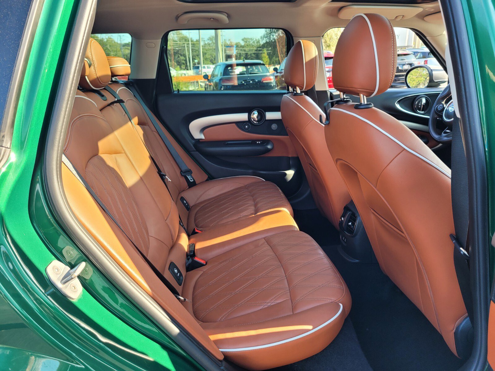 Used 2020 MINI Cooper Clubman S image 16