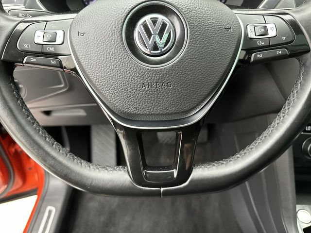 Used 2018 Volkswagen Tiguan SEL Premium w/ 3rd Row Seat Package AWD/4WD image 14
