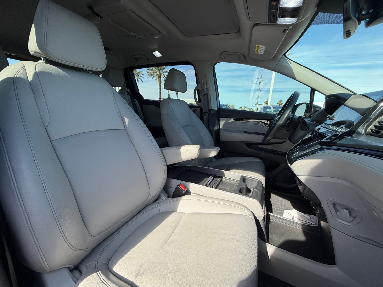 Used 2024 Honda Odyssey Touring image 19