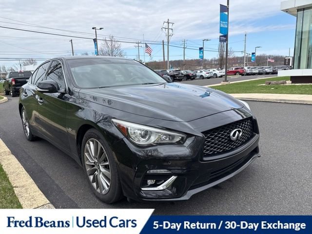 Used 2018 INFINITI Q50 Luxe w/ Essential Package (3.0T Luxe) image 1