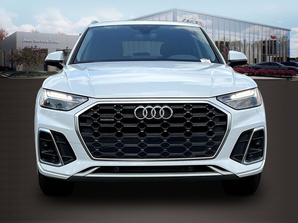 Used 2024 Audi Q5 2.0T Premium AWD/4WD image 2