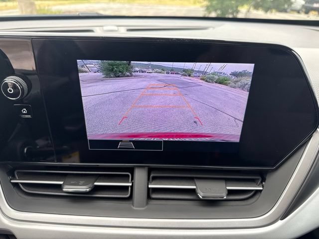 Certified 2025 Chevrolet Trax RS w/ Sunroof Package FWD image 23
