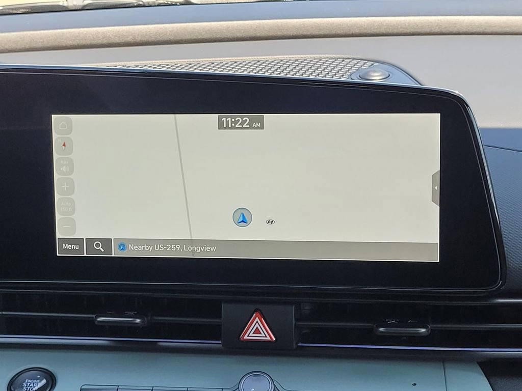 New 2025 Hyundai Elantra Limited FWD image 16