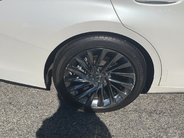 Certified 2024 Lexus ES 350 Ultra Luxury w/ Accessory Package (Z2) FWD image 11