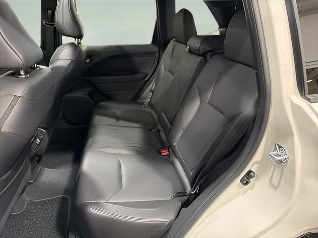 Used 2025 Subaru Forester Limited w/ Popular Package #1 AWD/4WD image 31