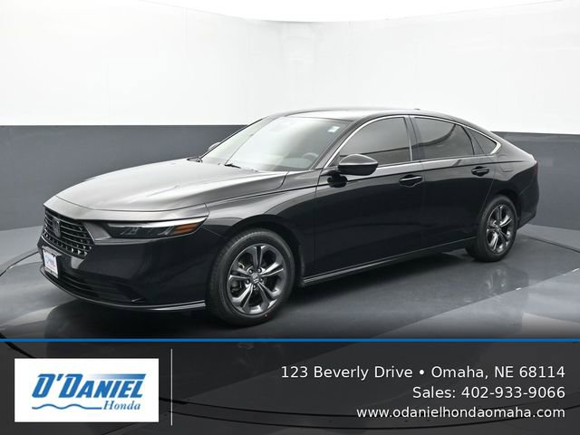 Used 2023 Honda Accord EX image 1