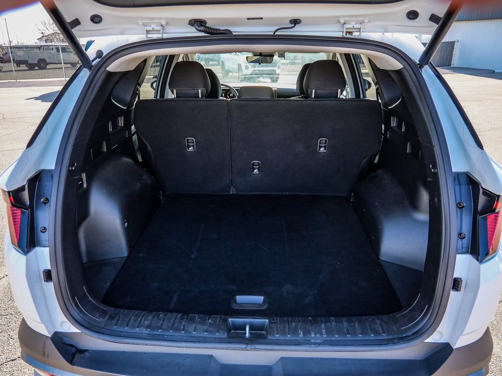 Used 2025 Hyundai Tucson SEL AWD/4WD image 12