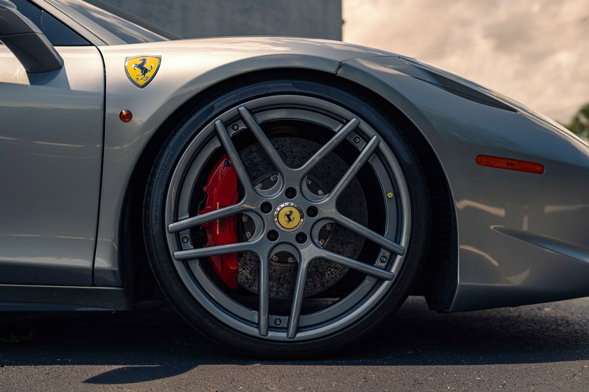 Used 2012 Ferrari 458 Italia Coupe RWD image 7