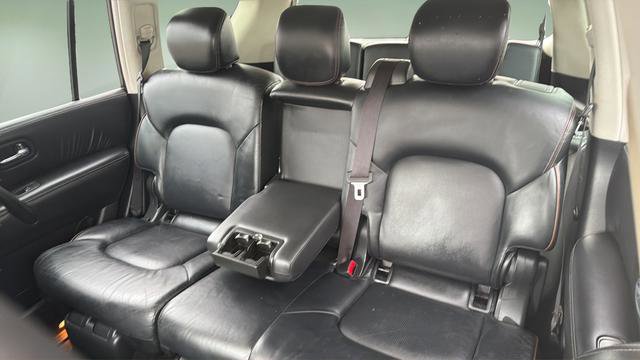 Used 2019 Nissan Armada Platinum image 35