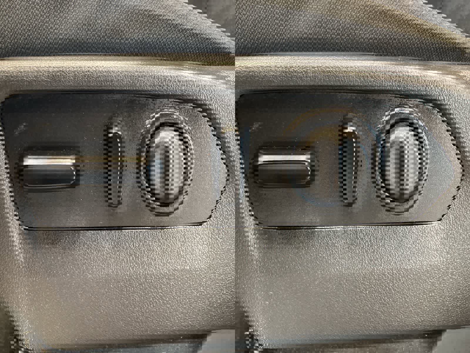 Used 2021 Chevrolet Silverado 1500 LT w/ Z71 Off-Road Package image 11