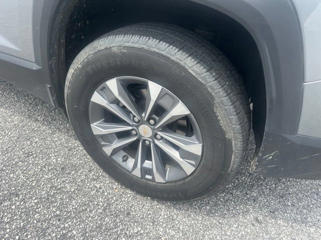 Used 2025 Chevrolet Equinox LT w/ Convenience Package II FWD image 15