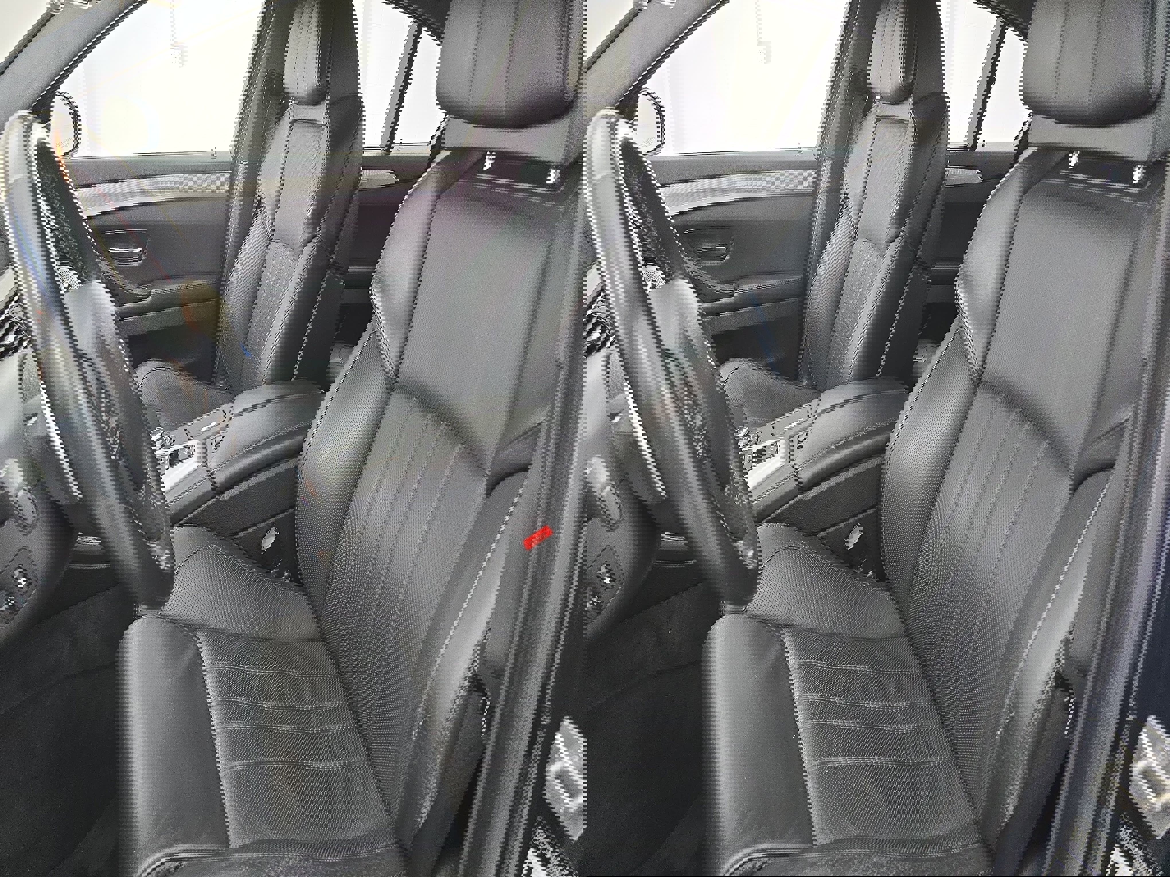 Used 2013 BMW M5 image 15