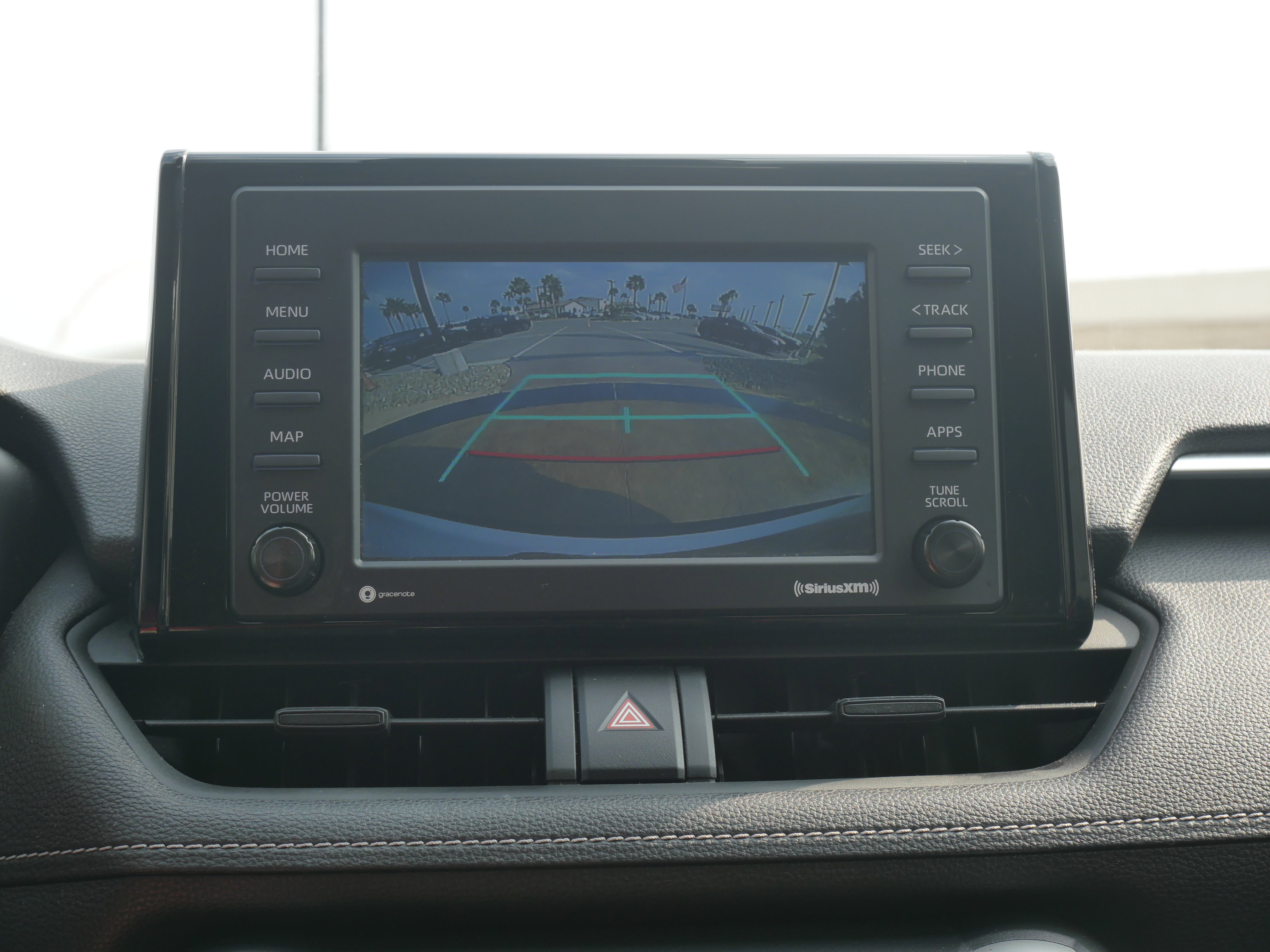 Used 2021 Toyota RAV4 LE image 14