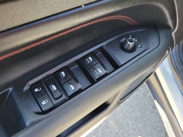 Used 2024 Jeep Compass Trailhawk AWD/4WD image 17