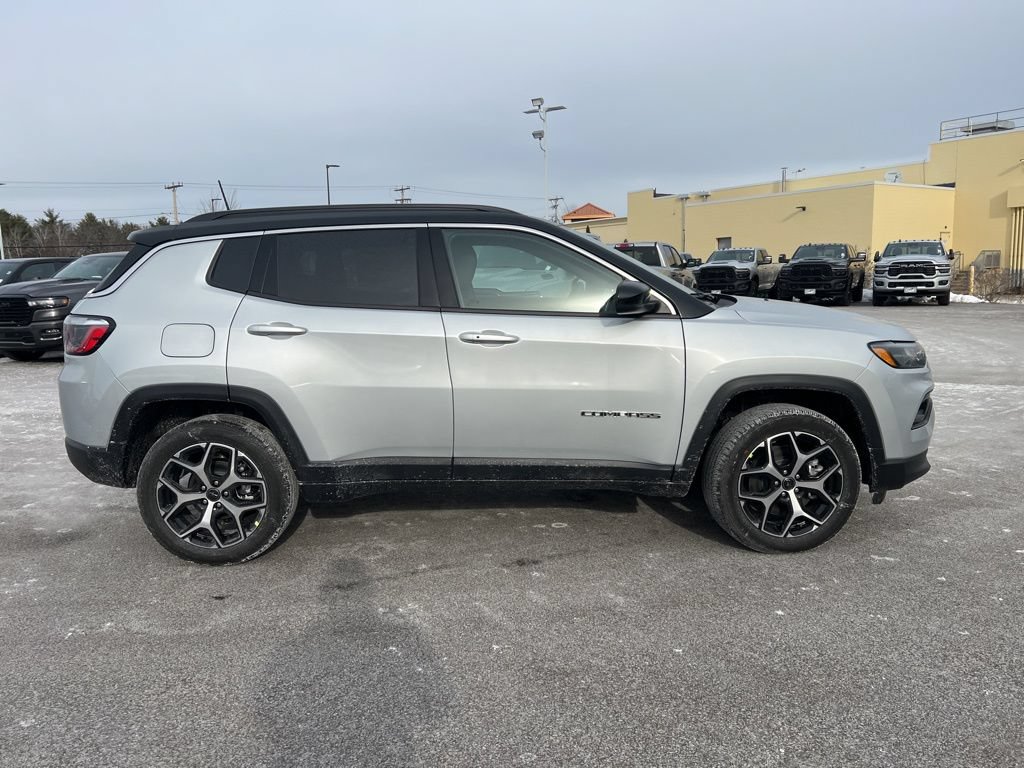 New 2026 Jeep Compass Limited AWD/4WD image 9