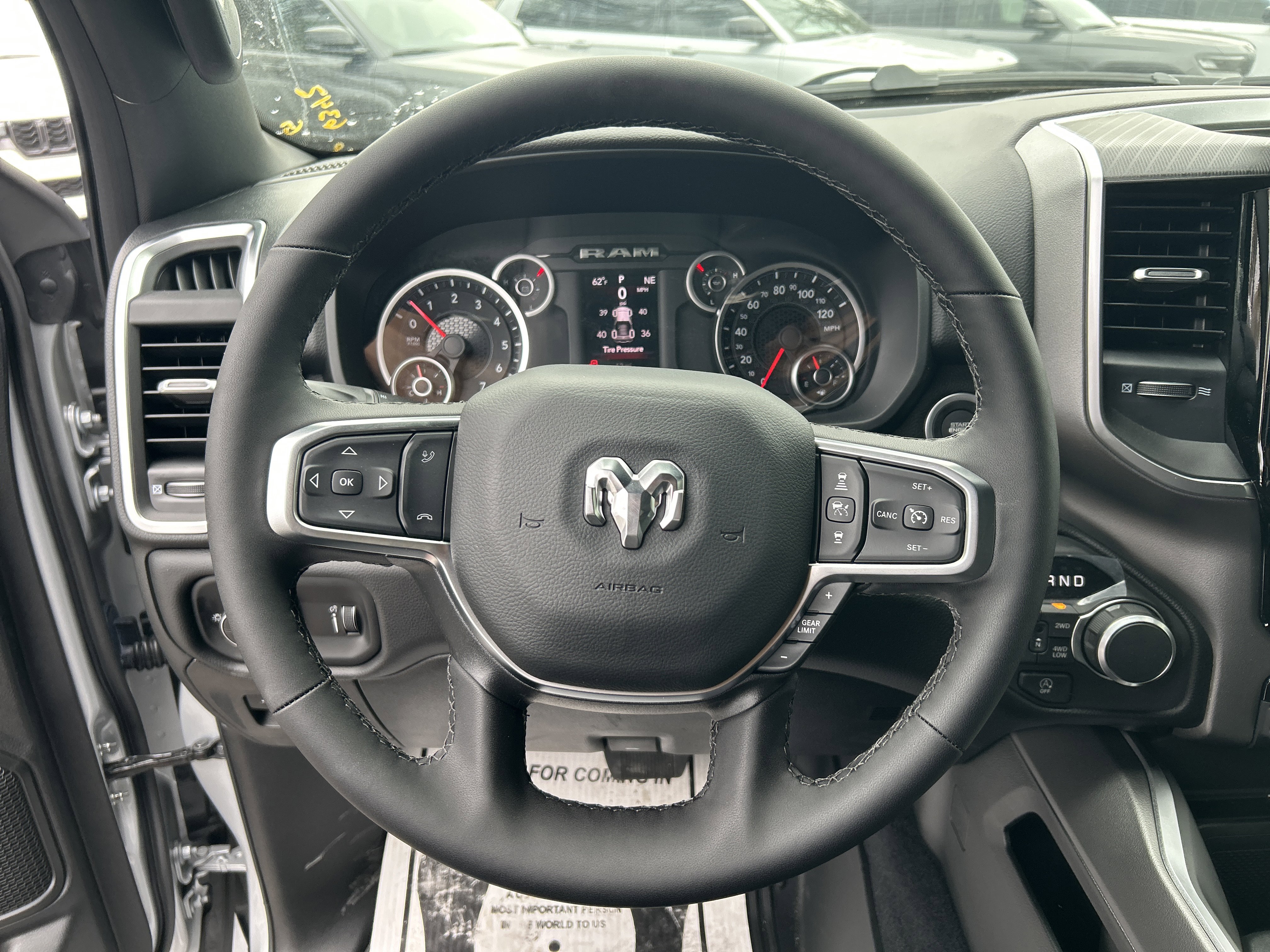 New 2026 RAM 1500 4x4 Crew Cab image 17
