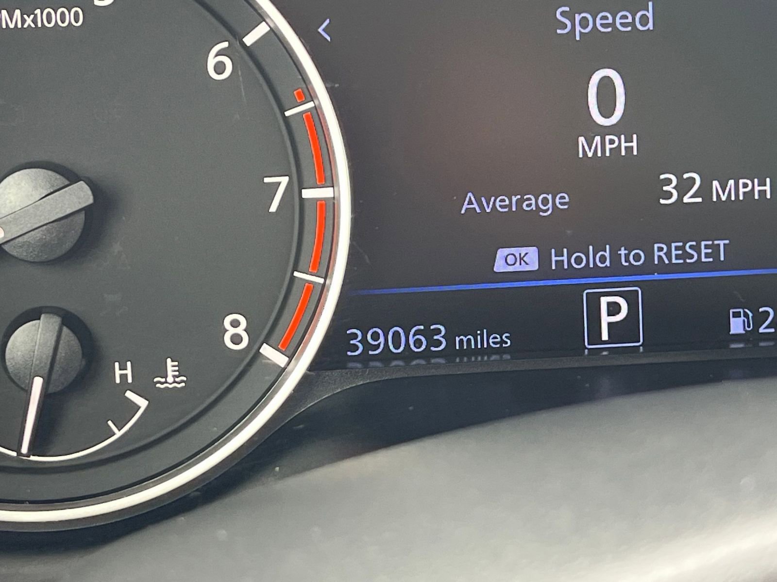 Used 2025 Nissan Altima 2.5 SV FWD image 41