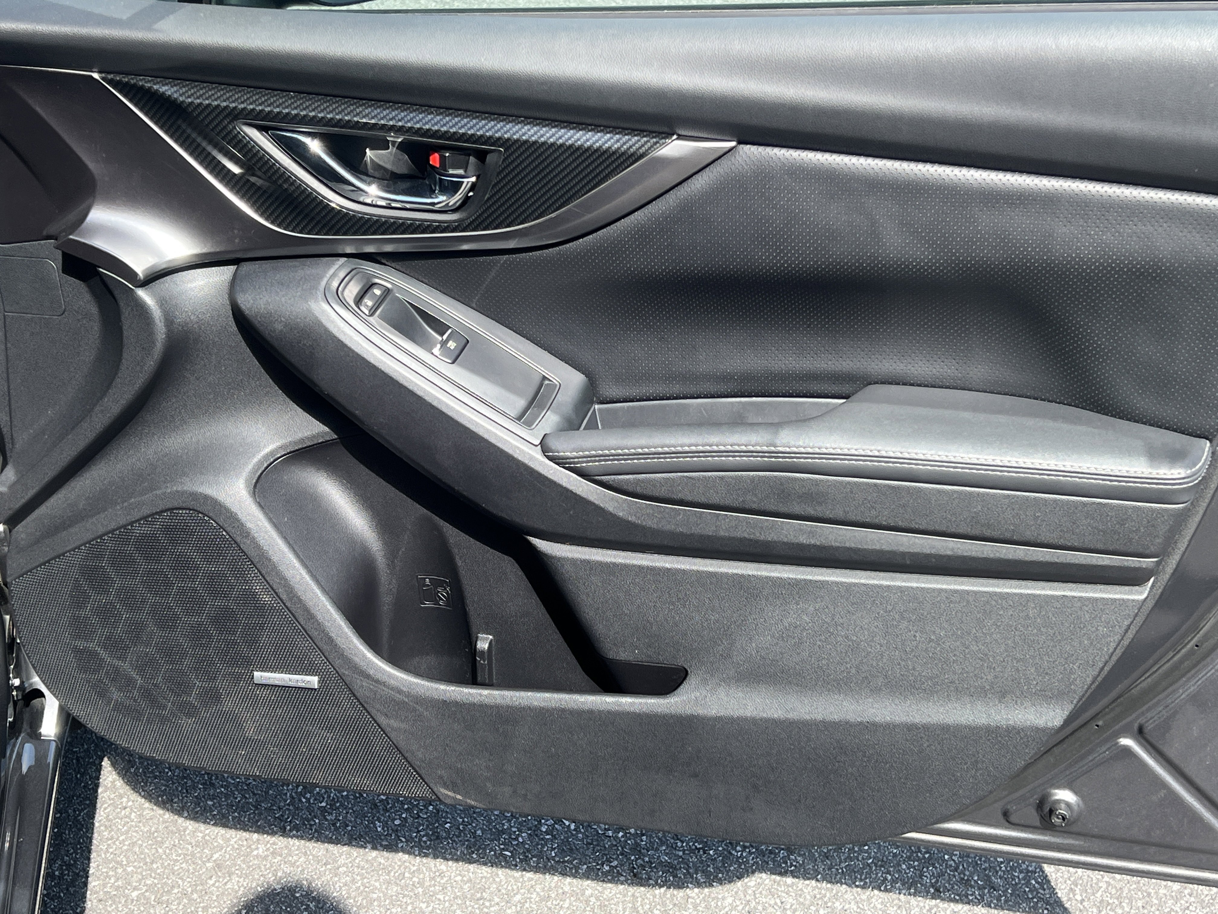 Used 2018 Subaru Impreza 2.0i Limited image 18