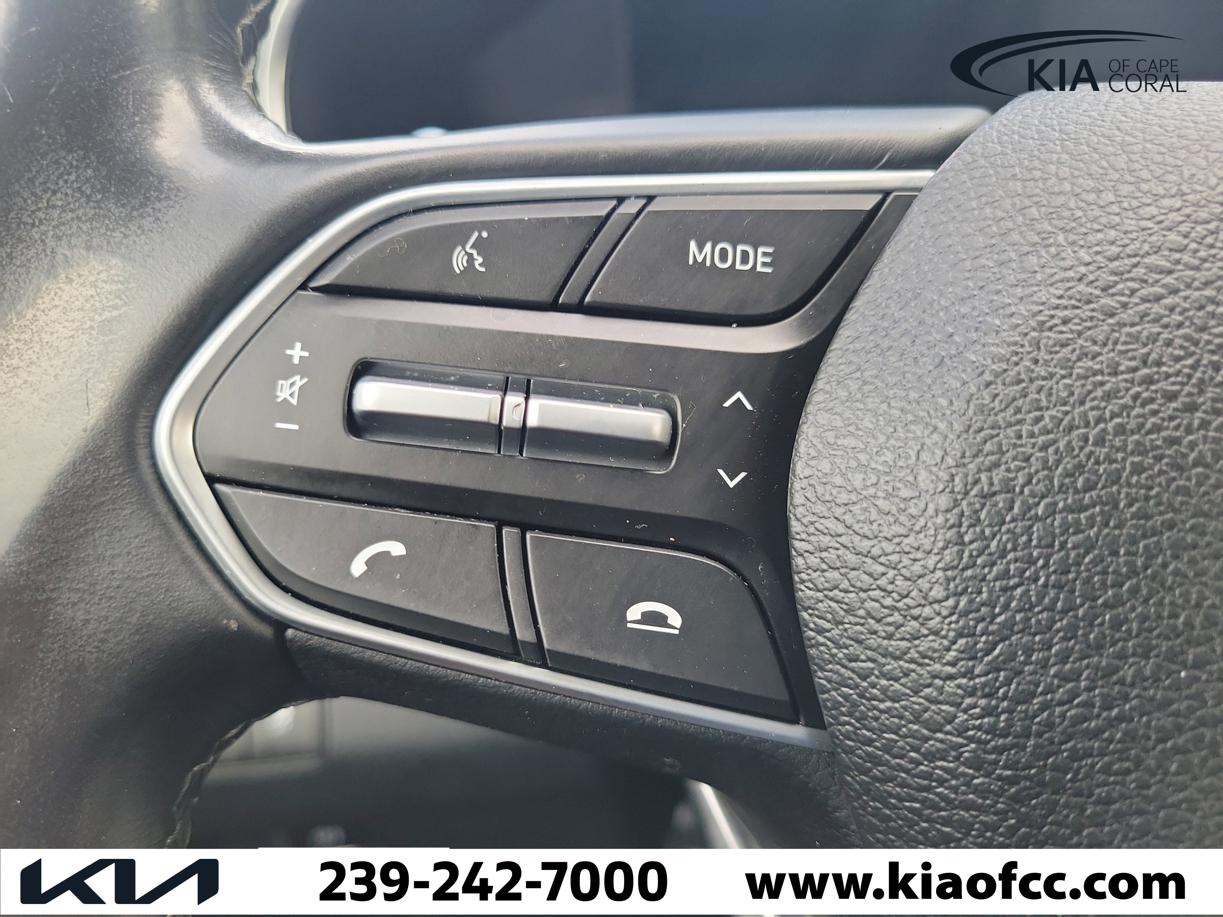 Used 2023 Hyundai Santa Fe SEL FWD image 28