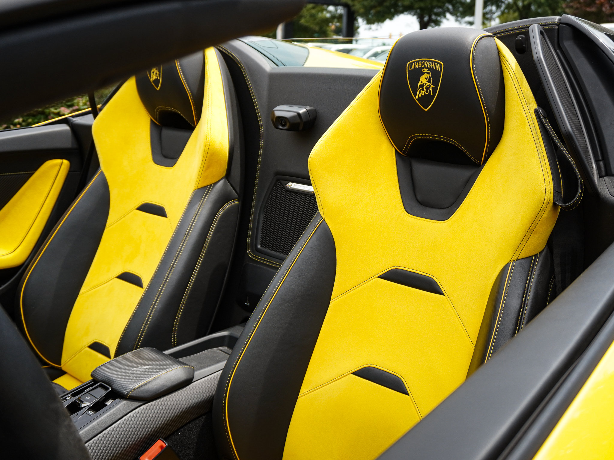 Used 2020 Lamborghini Huracan EVO AWD/4WD image 29