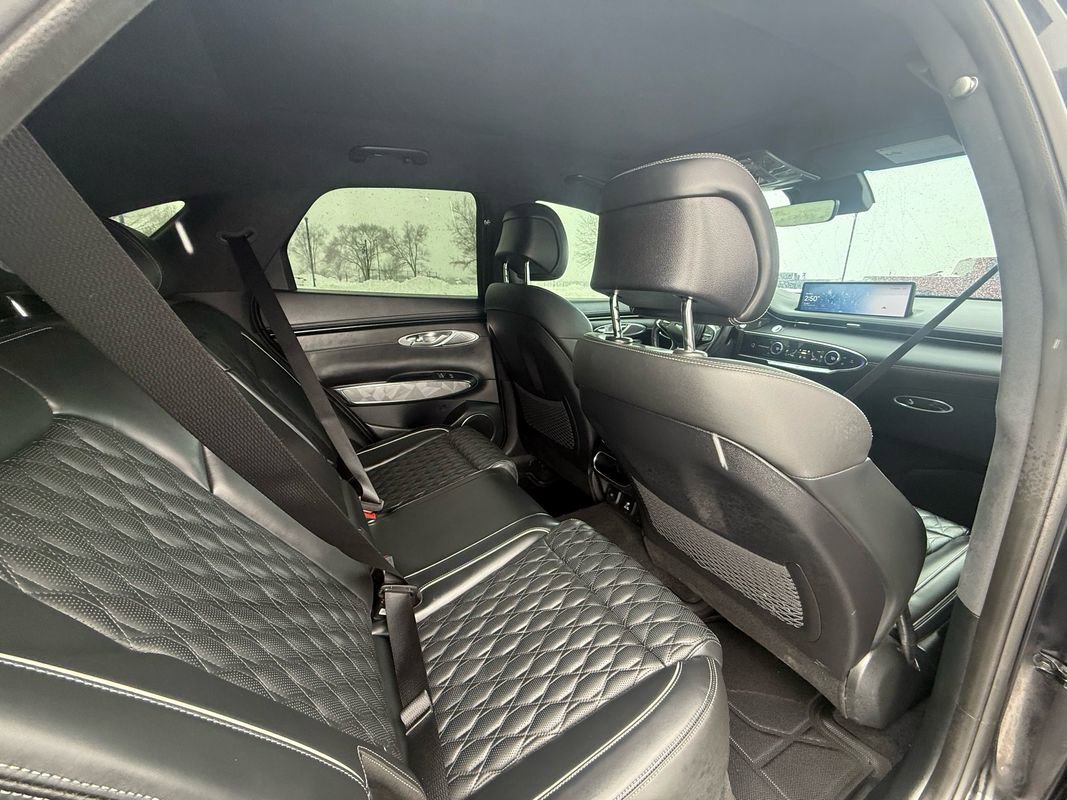 Used 2022 Genesis GV70 3.5T Sport w/ Sport Advanced Package image 20