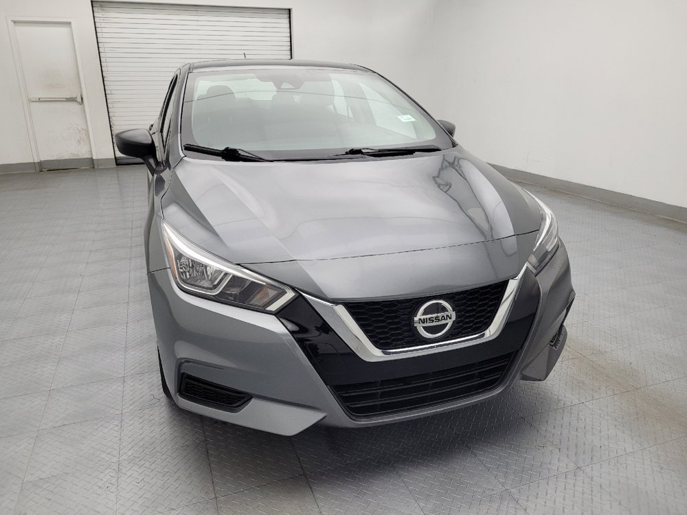 Used 2021 Nissan Versa S FWD image 14