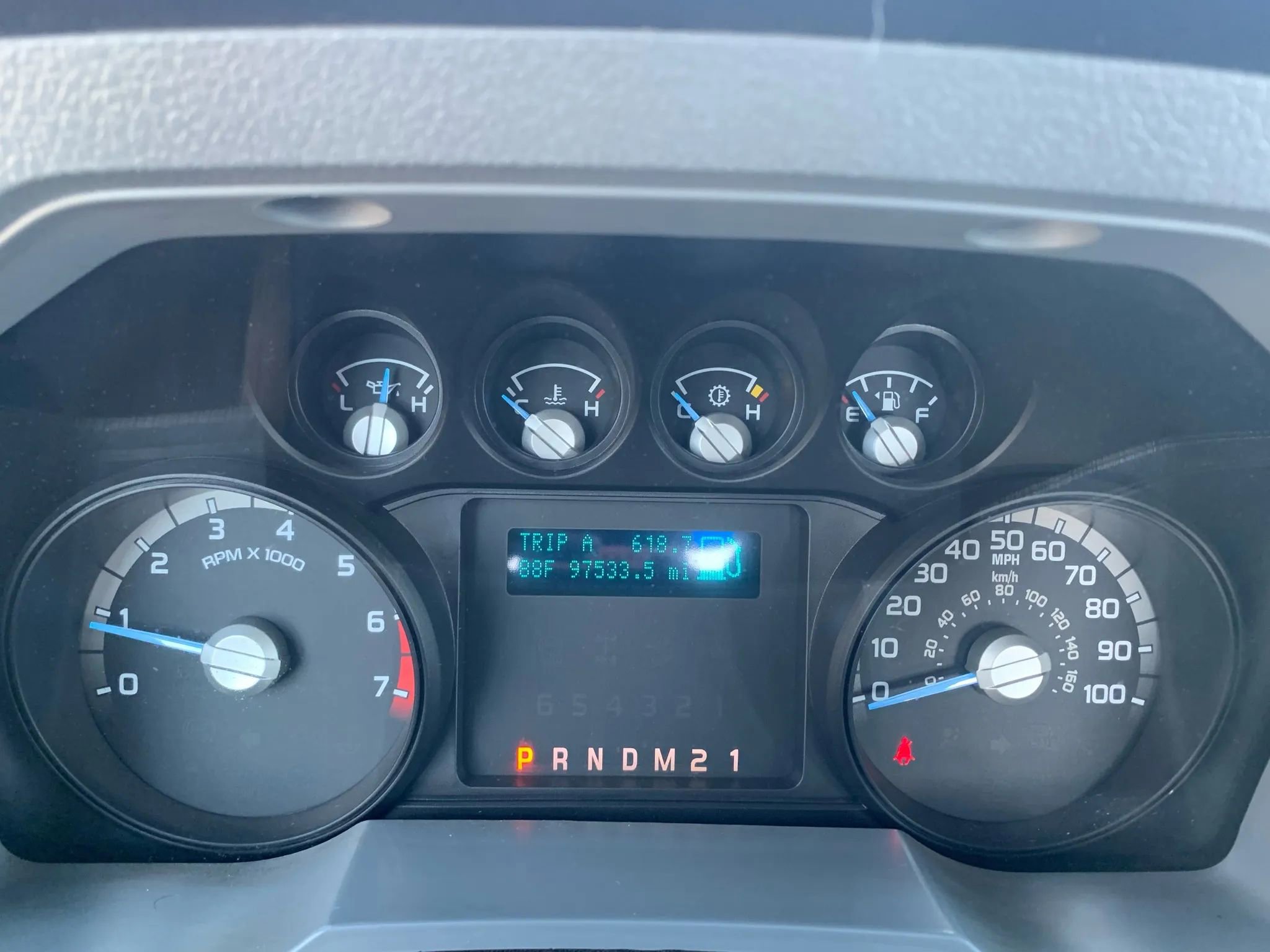 Used 2015 Ford F250 XL AWD/4WD image 11