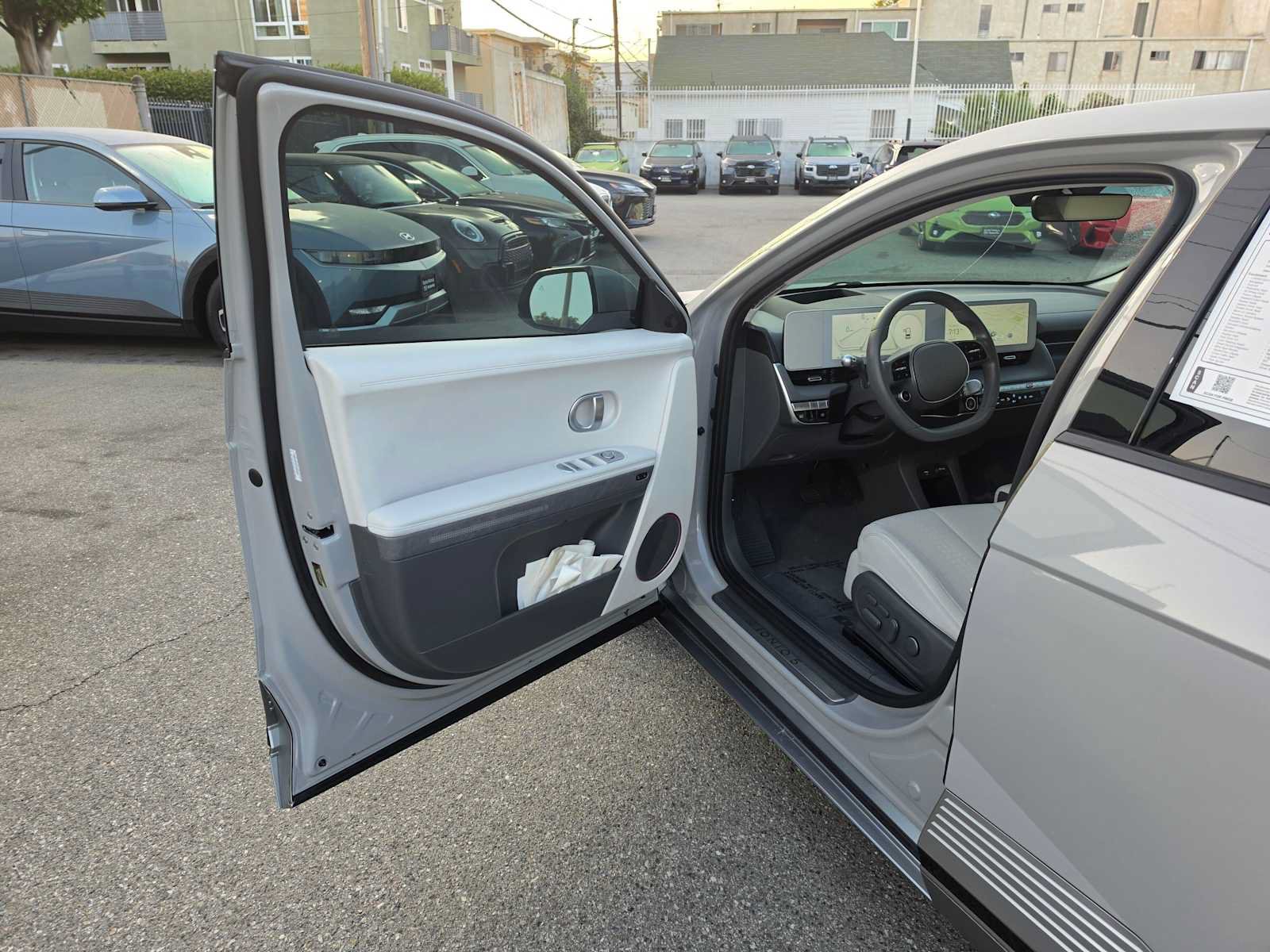 Used 2023 Hyundai Ioniq 5 Limited AWD/4WD image 19