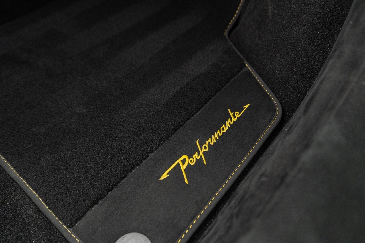 Used 2019 Lamborghini Huracan Performante AWD/4WD image 85