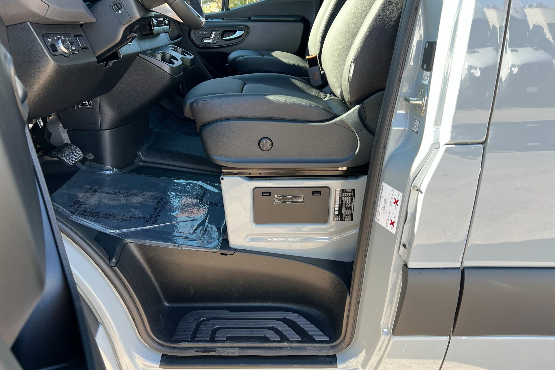 New 2026 Mercedes-Benz Sprinter 2500 image 17