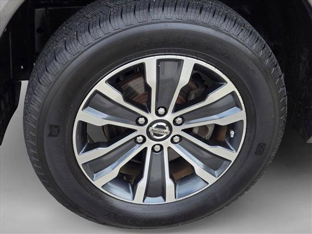 Used 2020 Nissan Armada SL w/ Premium Package image 26